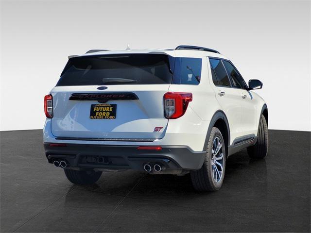 2022 ford explorer st