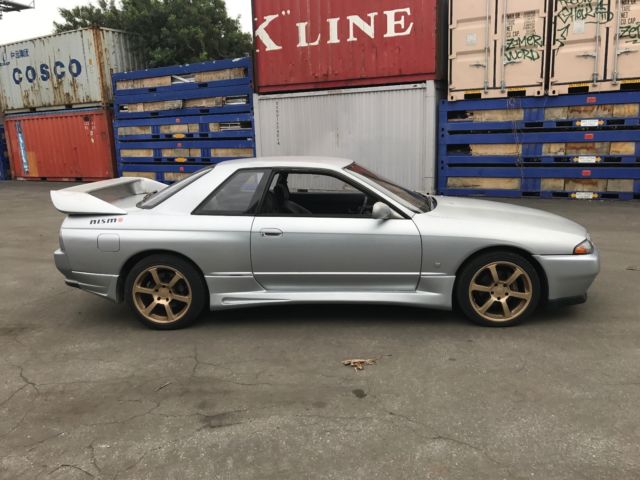 1989 nissan skyline gts-t