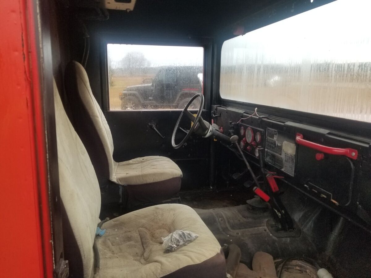 1967 jeep kaiser m725 ambulance