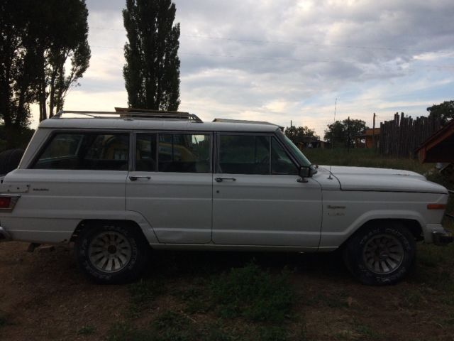 1980 limited jeep wagoneer - very good condition. {price reduction! must sell}