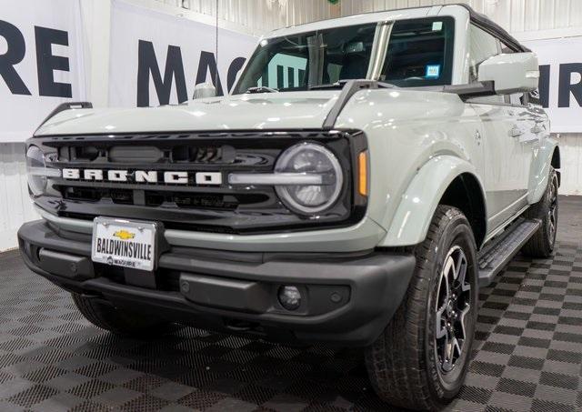 2022 ford bronco outer banks