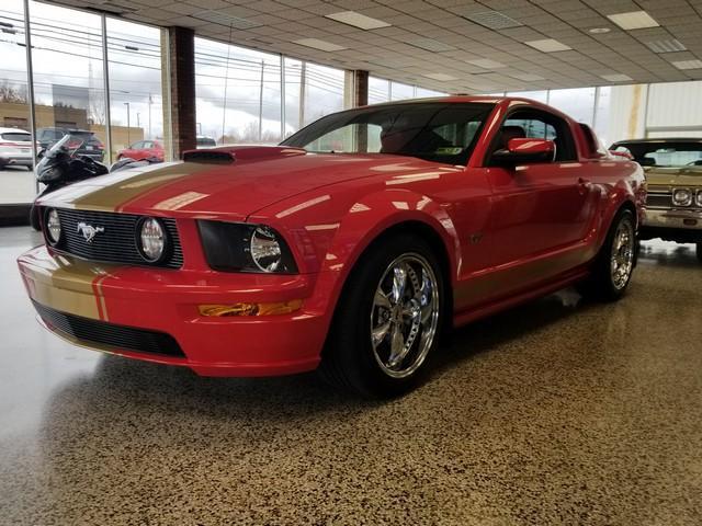 2008 ford mustang gt deluxe