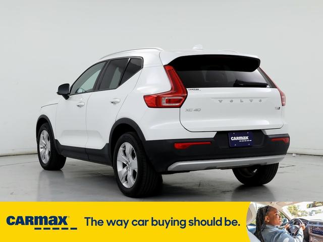 2021 volvo xc40 t5 momentum