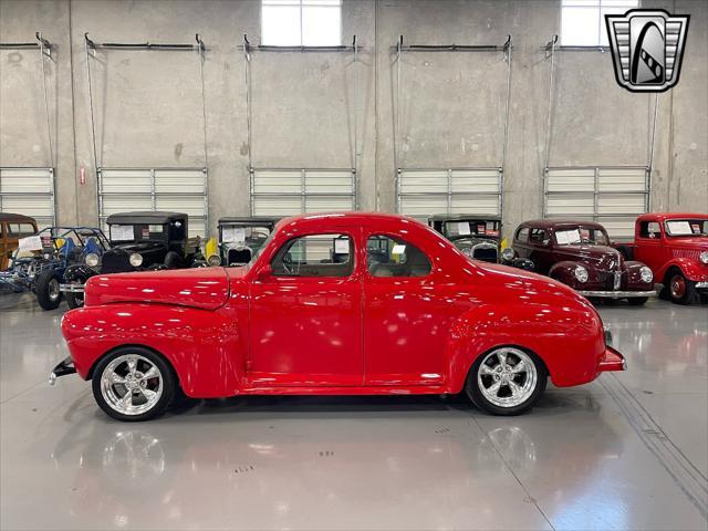 1941 ford deluxe base