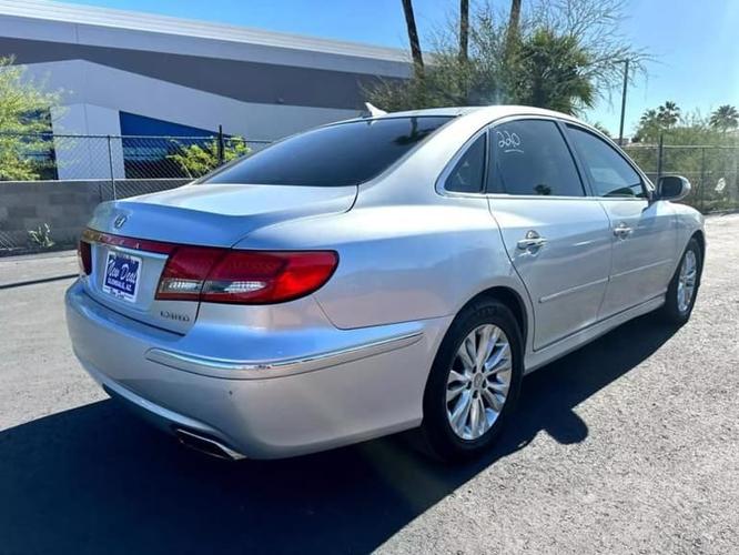 2011 hyundai azera limited sedan 4d in glendale, arizona