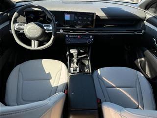 2025 Hyundai Santa Cruz sel activity