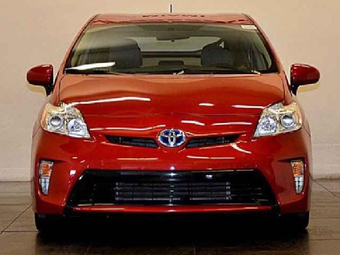 2013 toyota prius hybrid hatchback in miami, fl