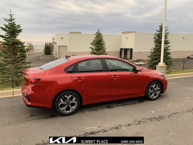 2021 kia forte lxs