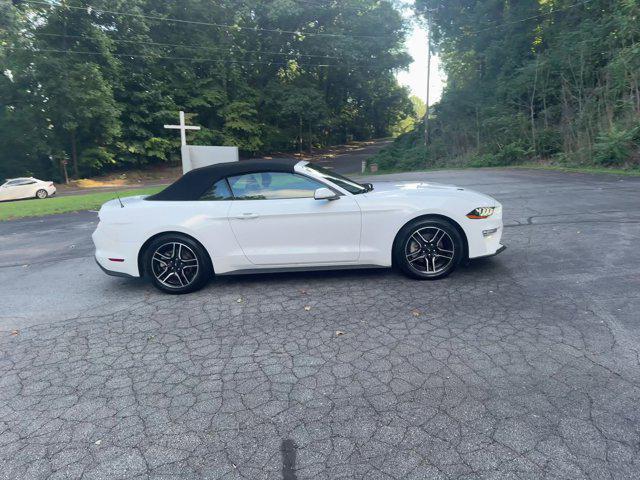 2022 ford mustang ecoboost premium