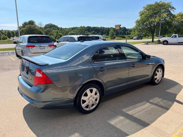 2011 ford fusion se