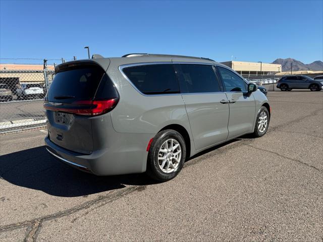 2022 chrysler pacifica touring l