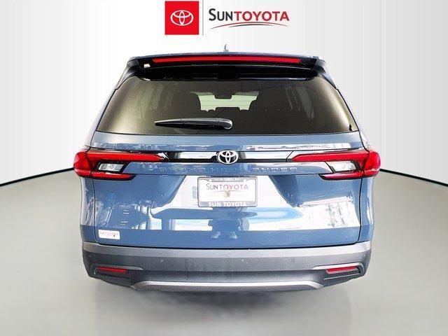 2024 toyota grand highlander limited