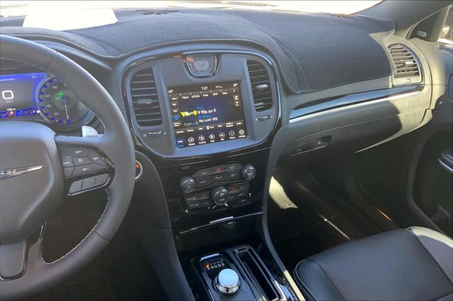 2023 chrysler 300 s