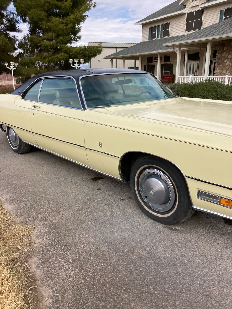 1970 chrysler imperial coupe brown