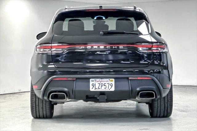 2024 porsche macan base