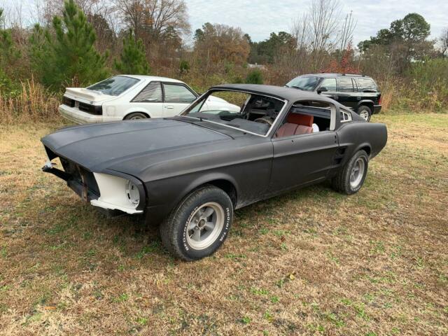 1967 ford mustang fastback - project - clean title - deposit taken