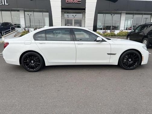 2014 bmw 740 in saint louis, missouri