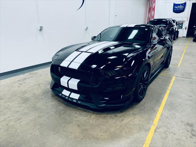 2017 ford shelby gt350 base
