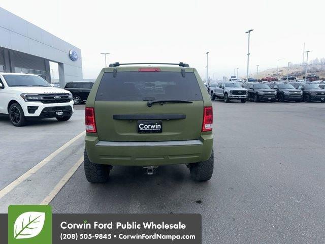 2008 jeep grand cherokee laredo