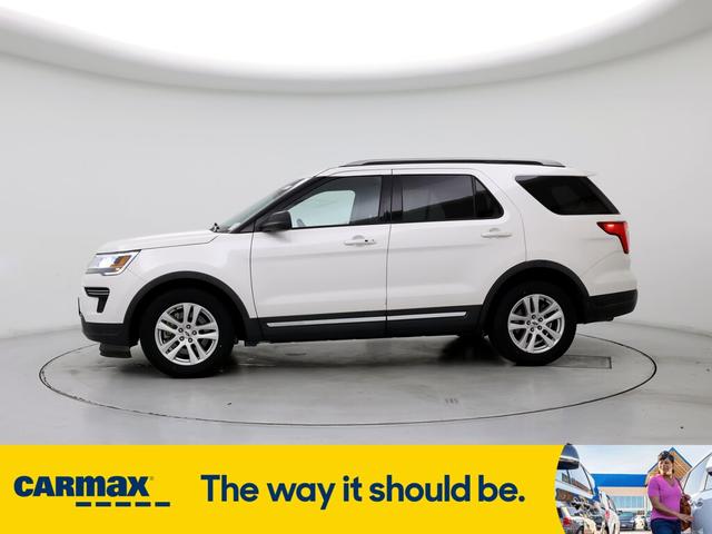 2018 ford explorer xlt