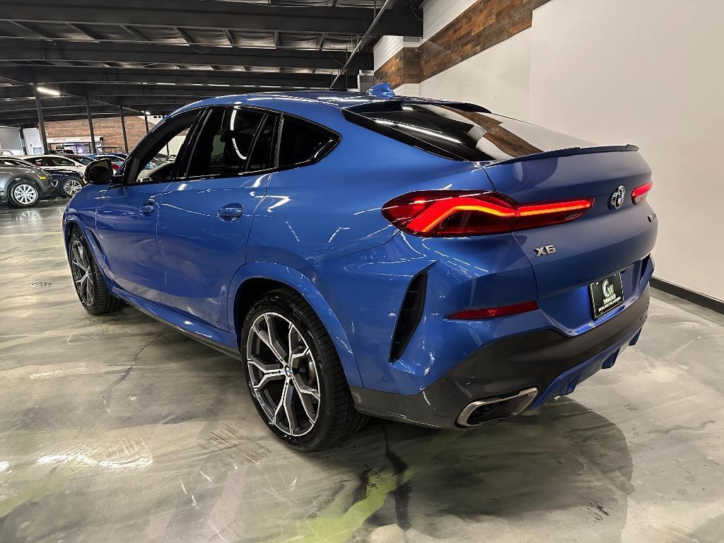 2020 bmw x6 m50i