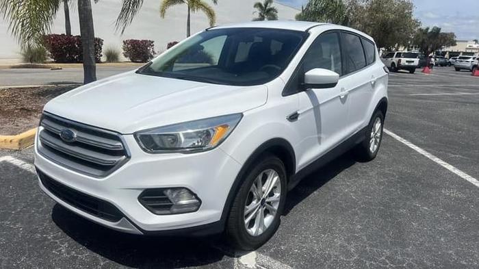 2017 ford escape se sport utility 4d in sarasota, florida
