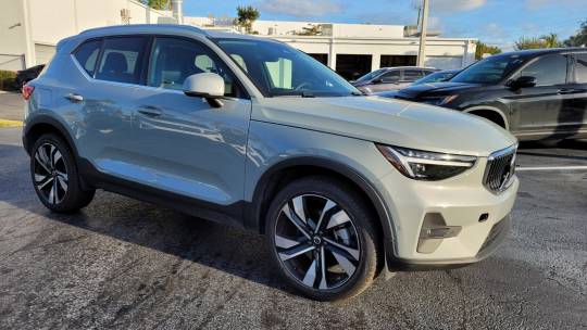 2024 Volvo XC40
