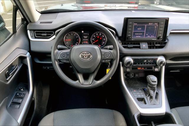 2022 toyota rav4 le