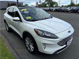 2021 Ford Escape titanium