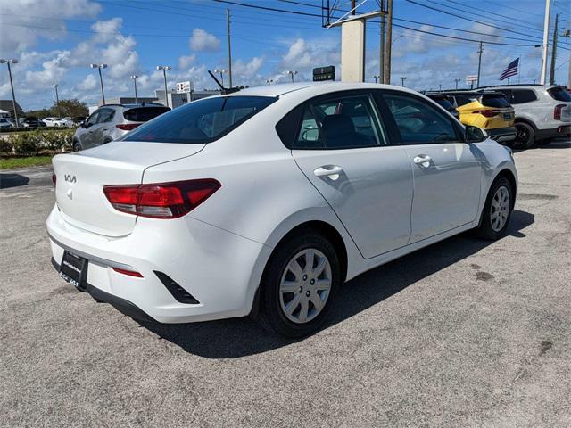 2022 kia rio lx