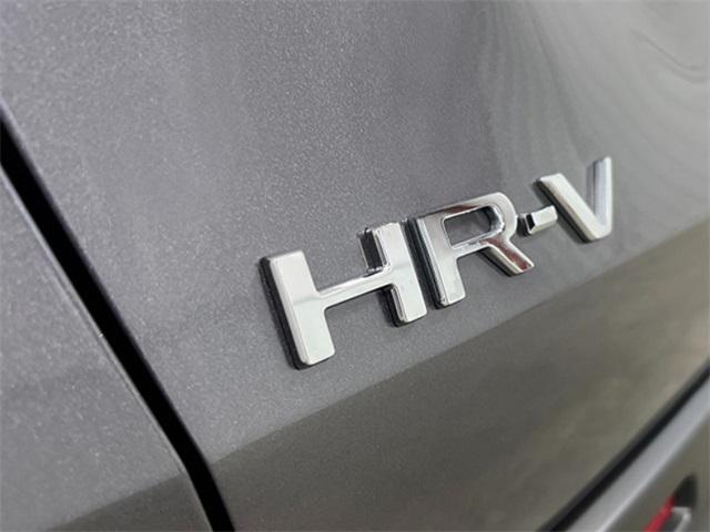2024 honda hr-v lx