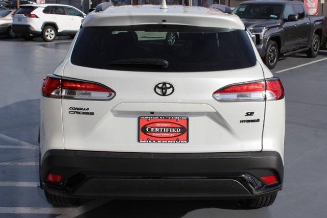 2023 toyota corolla hybrid se