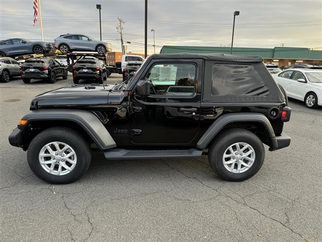 2023 jeep wrangler sport