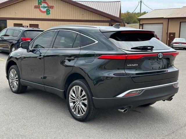 2021 toyota venza xle