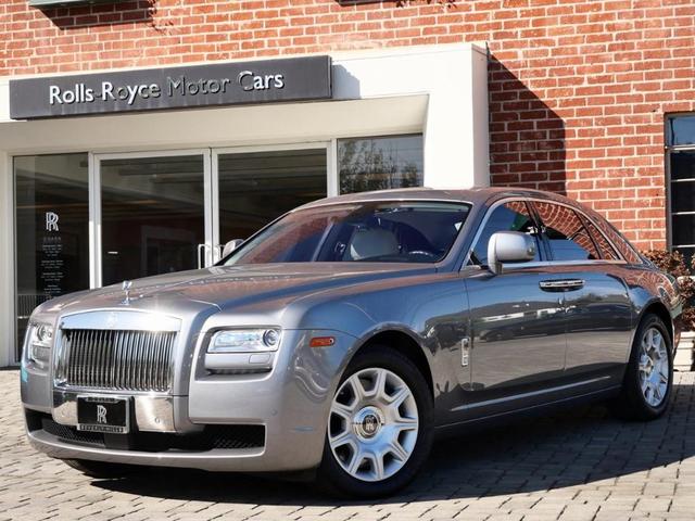 2010 rolls-royce ghost base