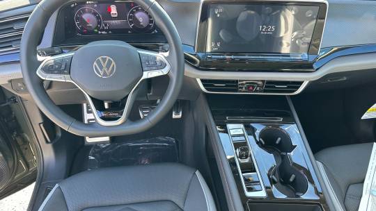 2025 Volkswagen se