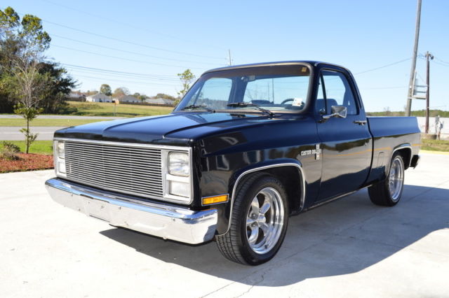 1987 chevrolet c10 1/2 ton pickups