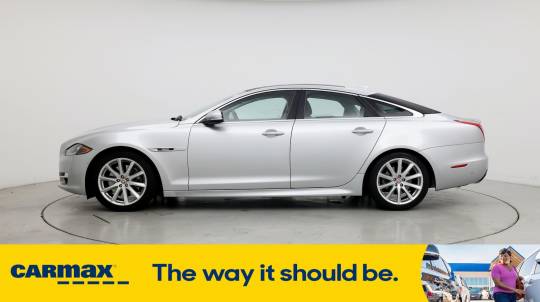 2016 Jaguar XJ