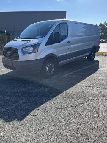 2017 ford transit-250 base