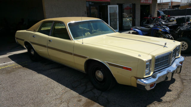 1977 dodge monaco detective police clone