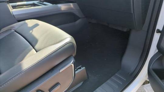 2024 Ford F-350 lariat ultimate package