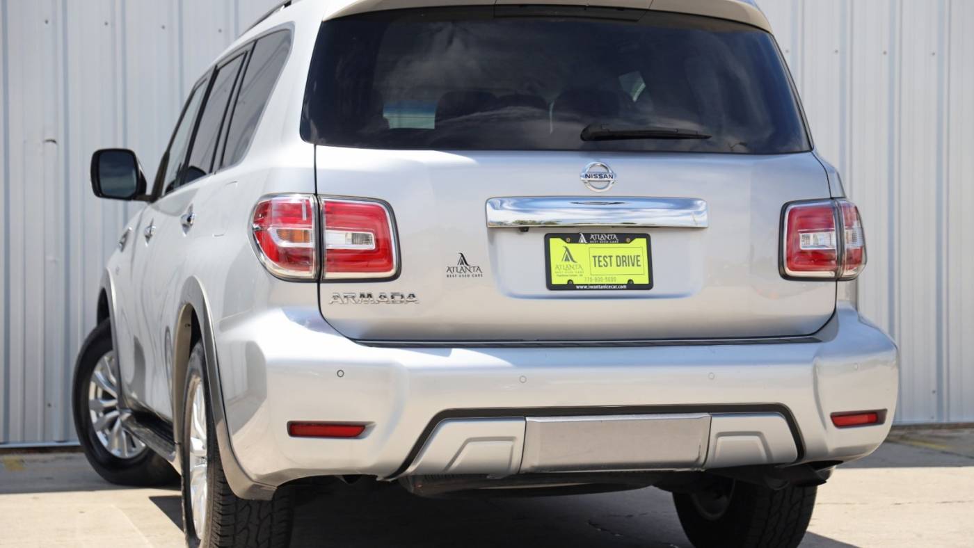 2017 nissan armada sv