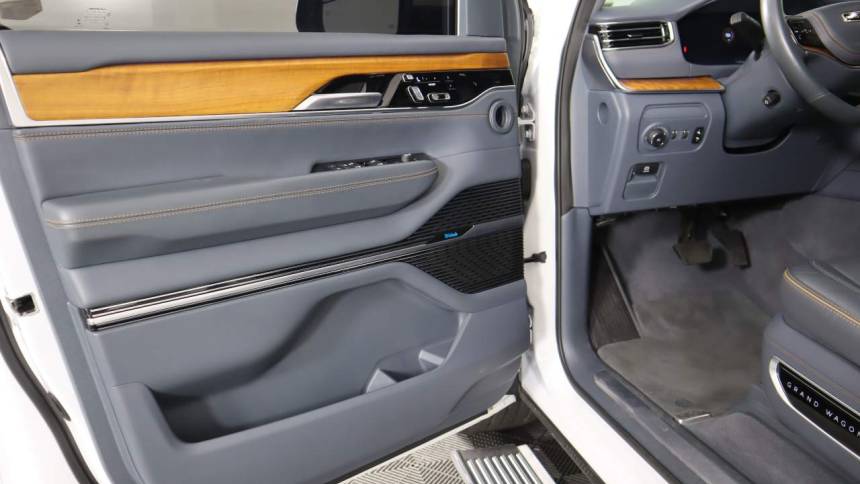 2022 wagoneer grand wagoneer