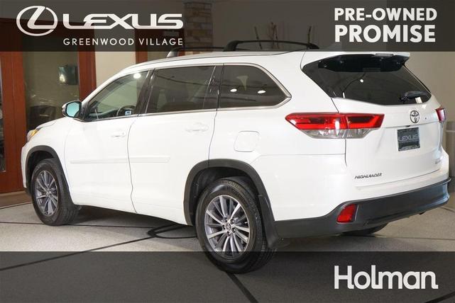 2017 toyota highlander xle
