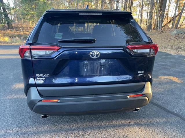 2019 toyota rav4 xle premium