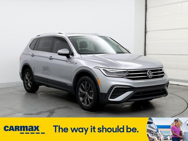 2022 volkswagen tiguan se