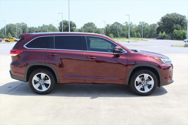 2018 toyota highlander limited