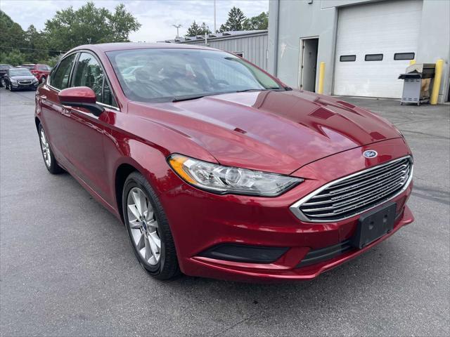 2017 ford fusion se