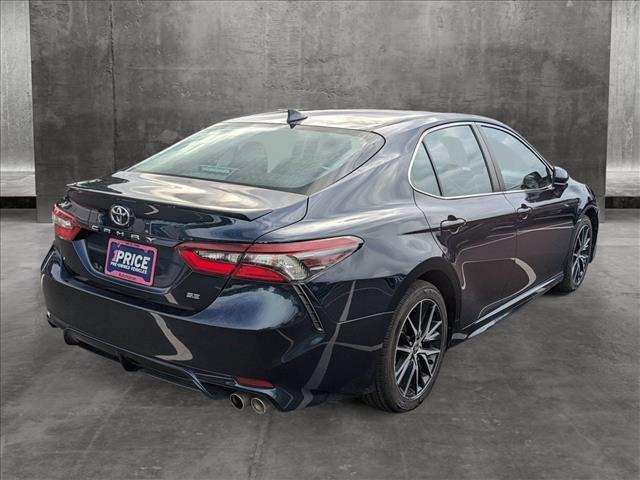 2021 toyota camry se