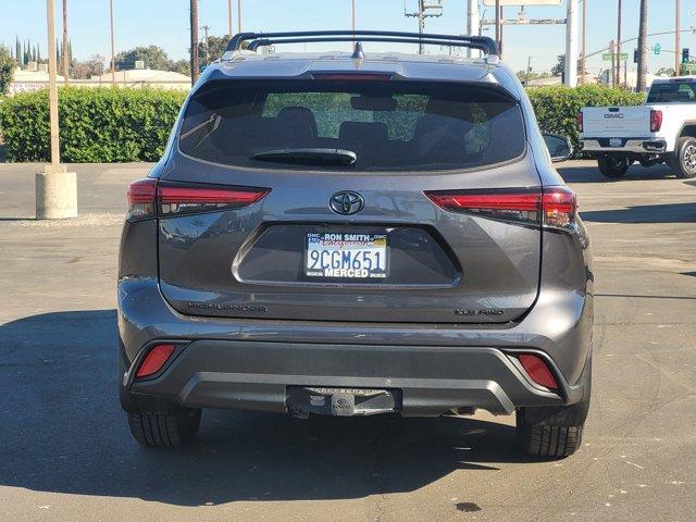 2022 toyota highlander xle